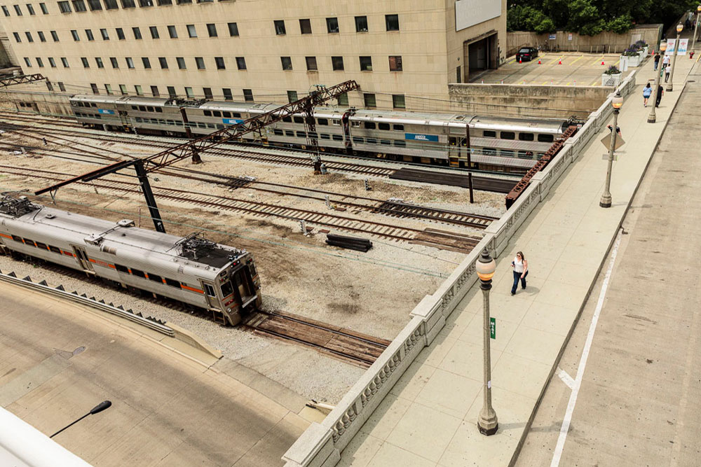 Chicago rail system